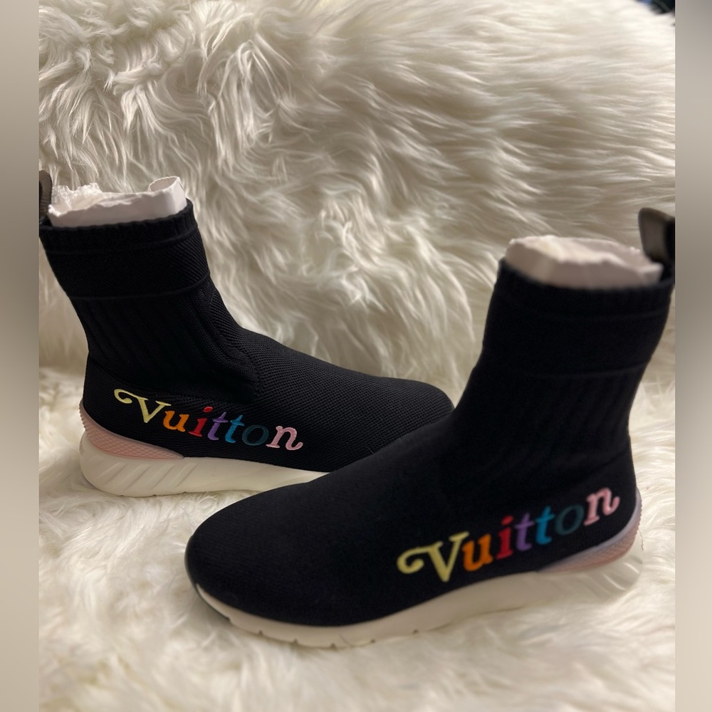 LOUIS VUITTON aftergame sneaker boot brand new